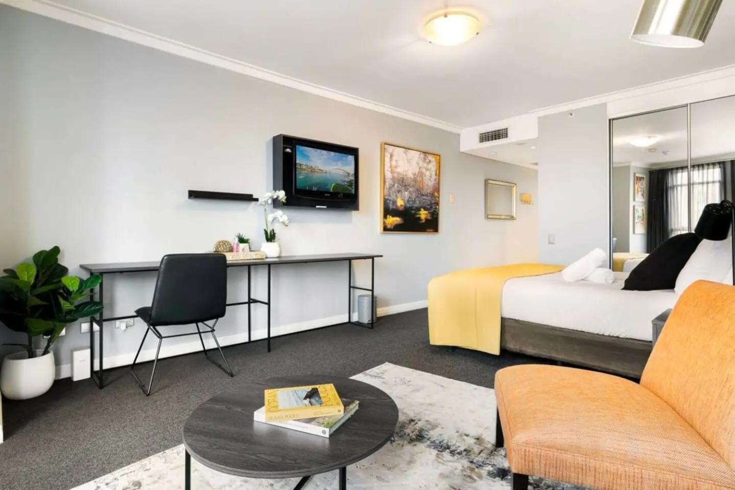 Apartment Kozyguru Cbd Charming Nha653-1107 Sydney